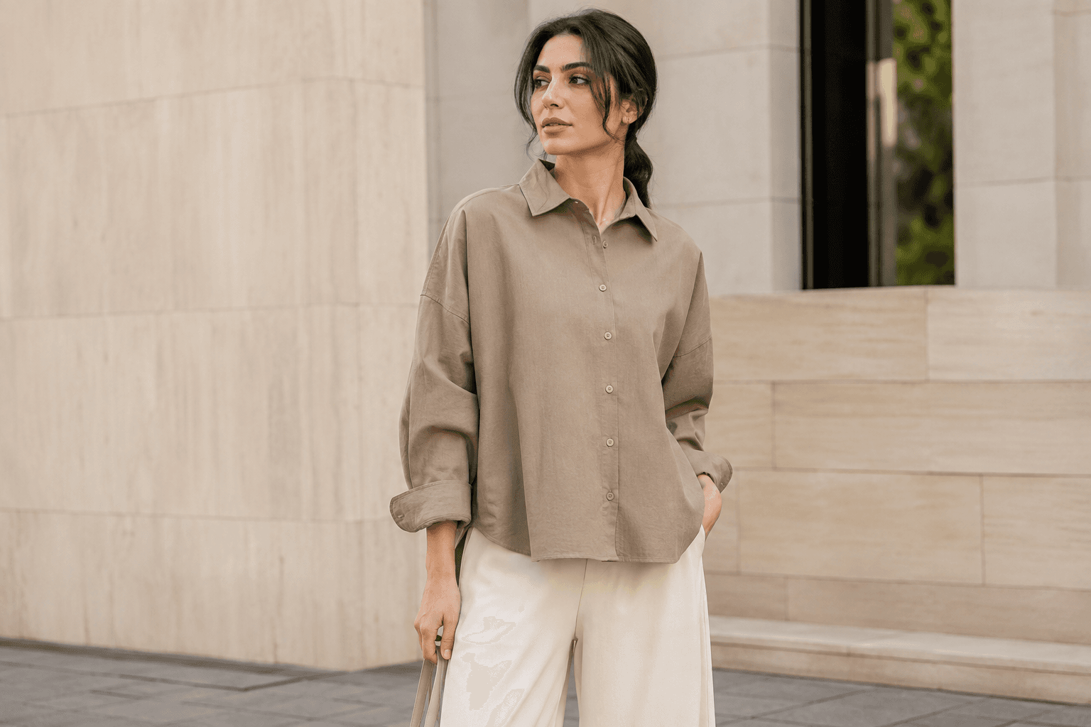 شومیز زنانه ترند ۱۴۰۵؛ باکسی، آزاد یا مینیمال؟